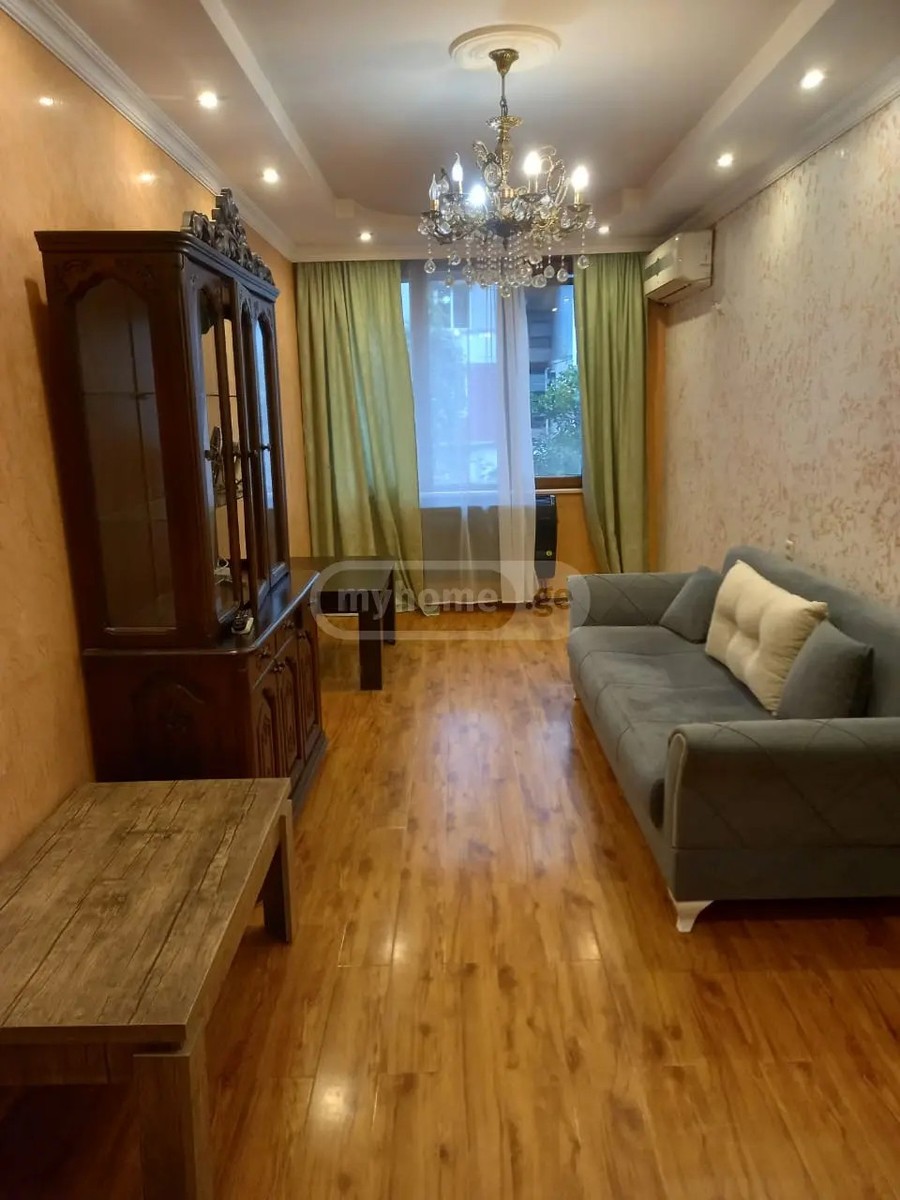 გენერალ ასლან აბაშიძის ქუჩა  - 3 rooms