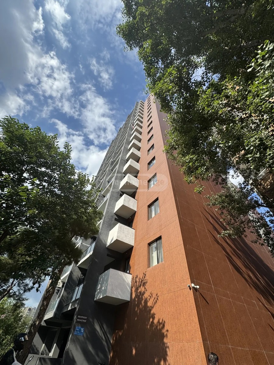 ჭავჭავაძე ი. გამზირი 15 - 3 rooms