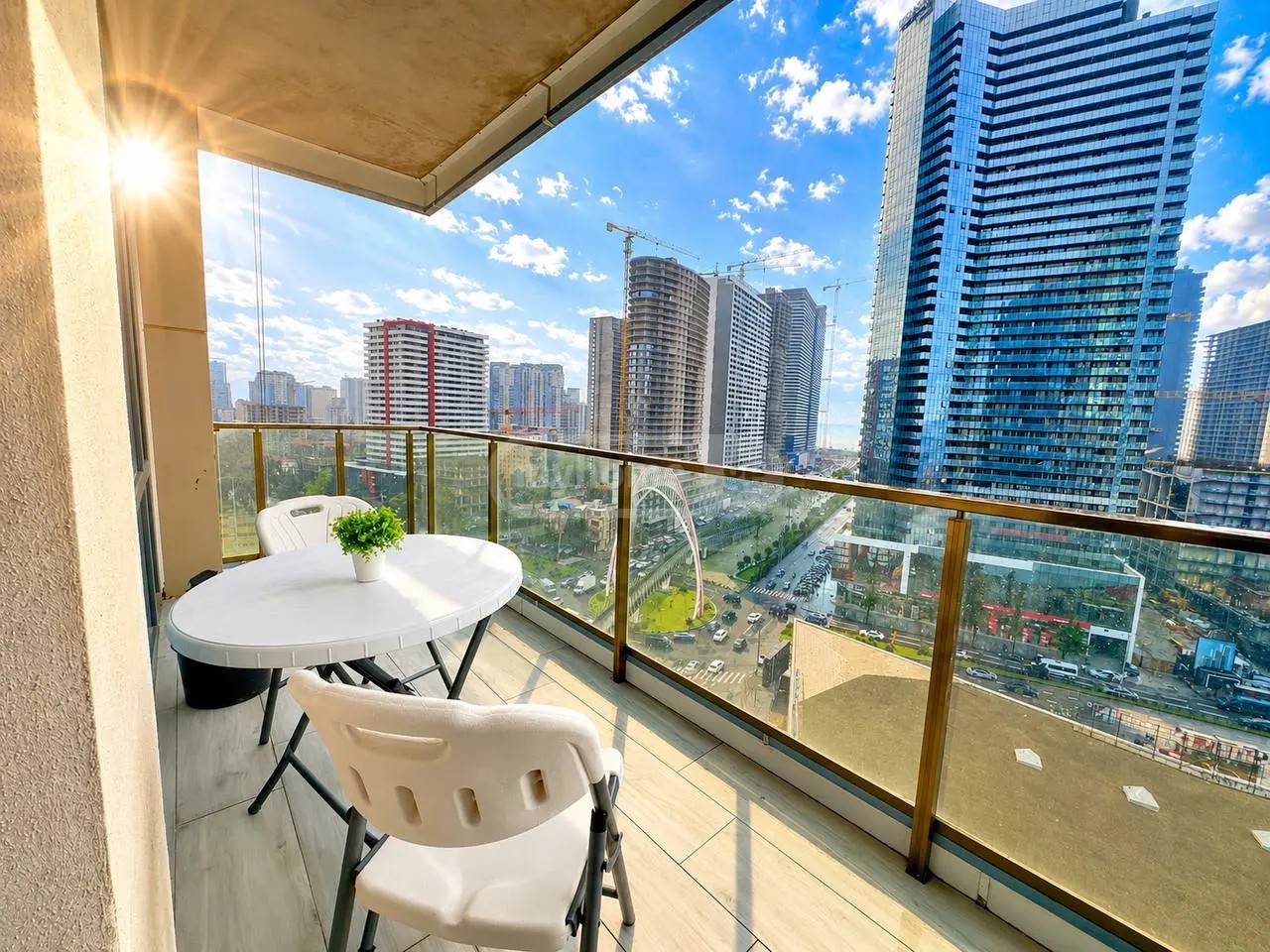 შარტავა ჟ. ქ. 16 - 3 rooms