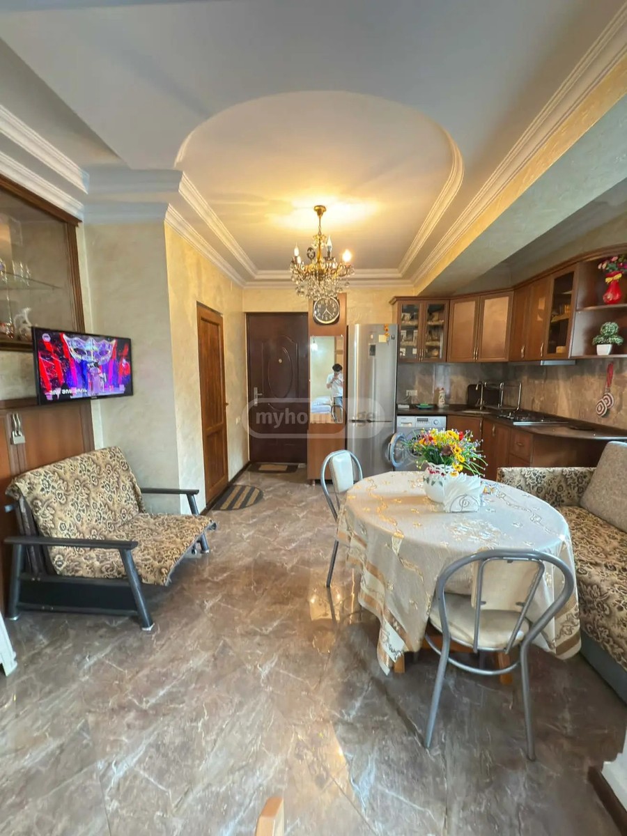 26 მაისის ქ. 12 - 1 rooms
