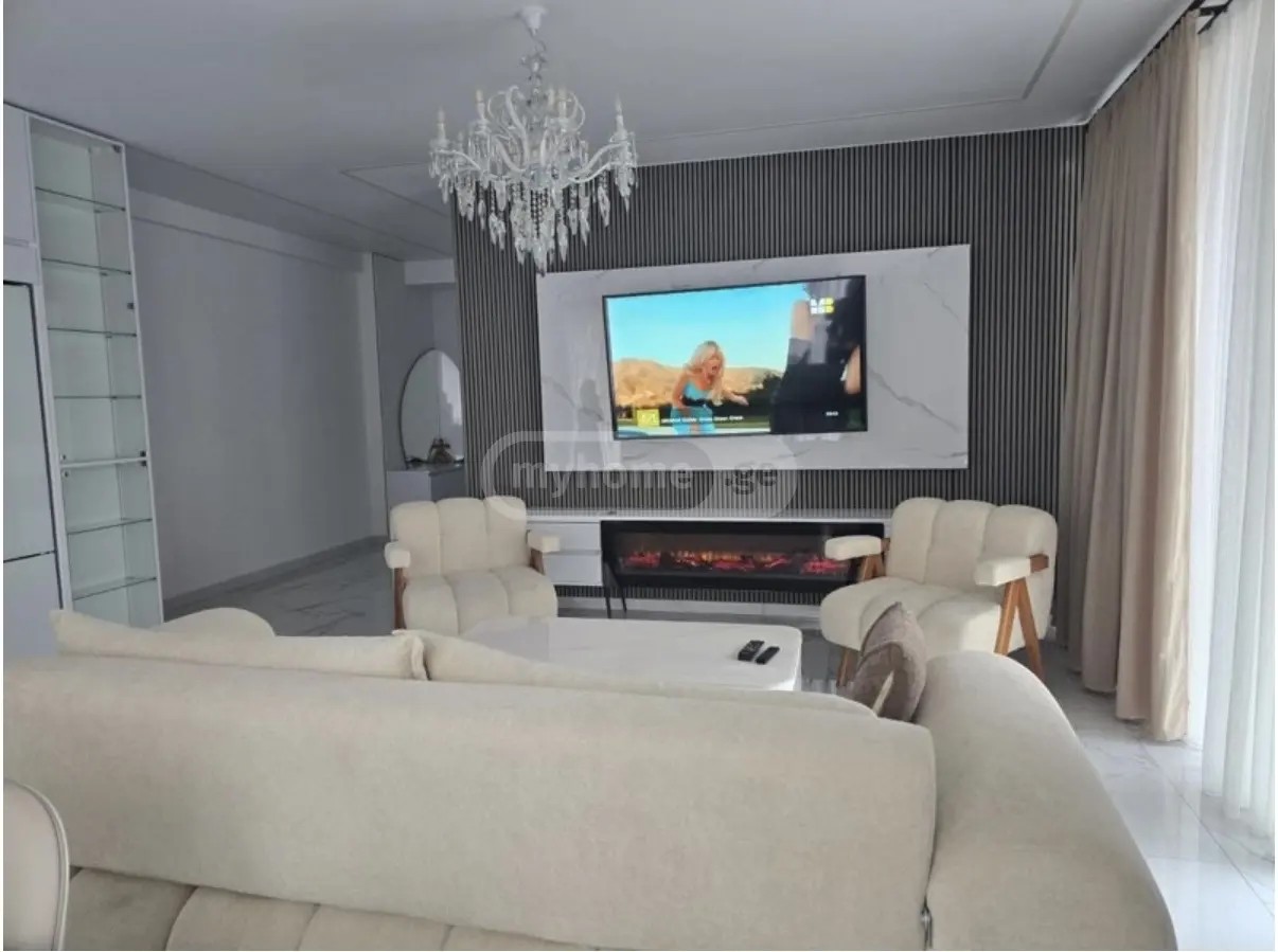 ლერმონტოვი მ. ქუჩა 12 - 4 rooms