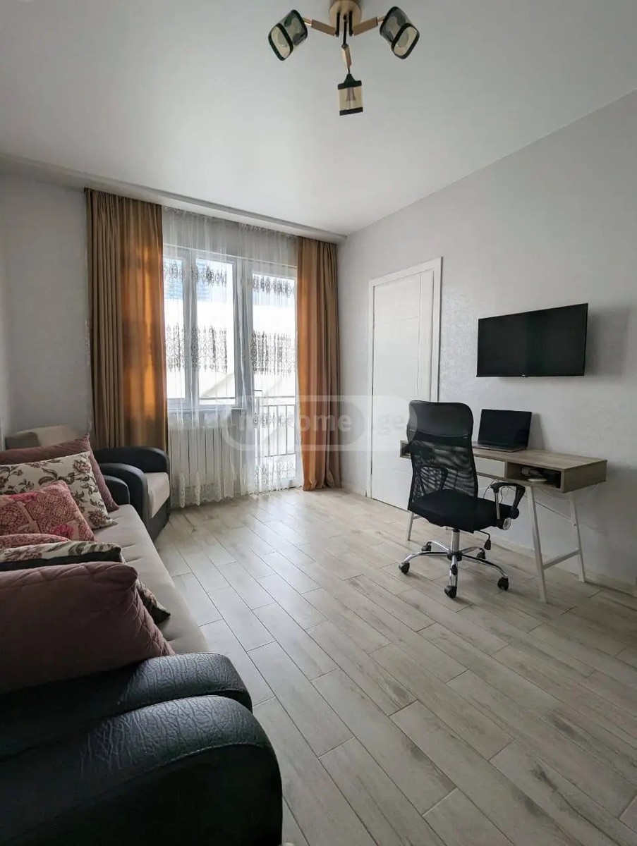 გუდიაშვილი ლ. ქ. 14 - 3 rooms