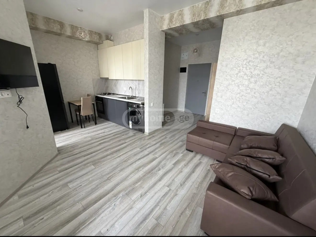 ნუცუბიძის პლ. - IV მ/რ 9კ - 2 rooms