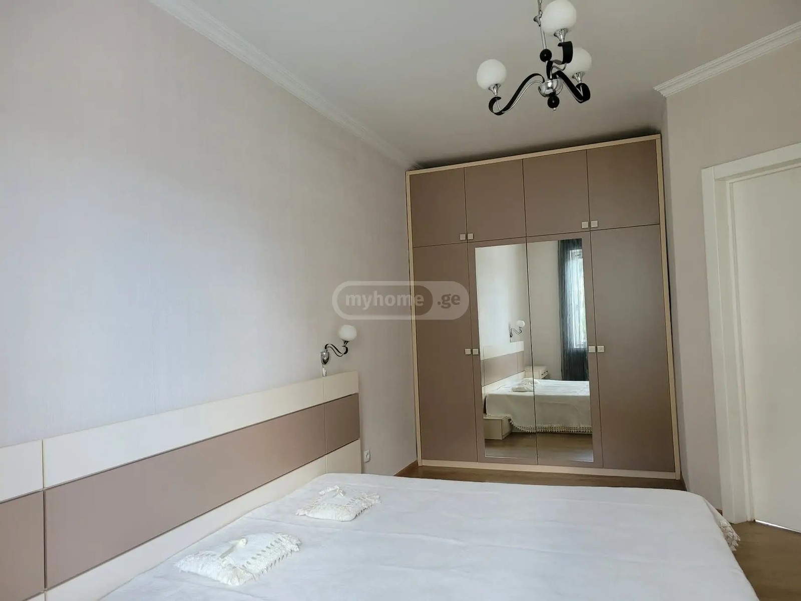 პეტრიწის ქ.  - 2 rooms