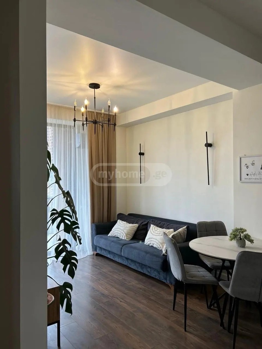 ჟღენტი ბ. ქ. 8 - 3 rooms