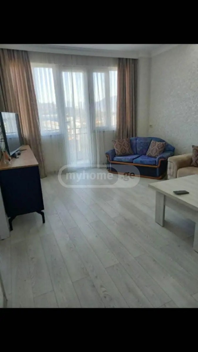 გენერალ ასლან აბაშიძის ქუჩა 49 - 4 rooms