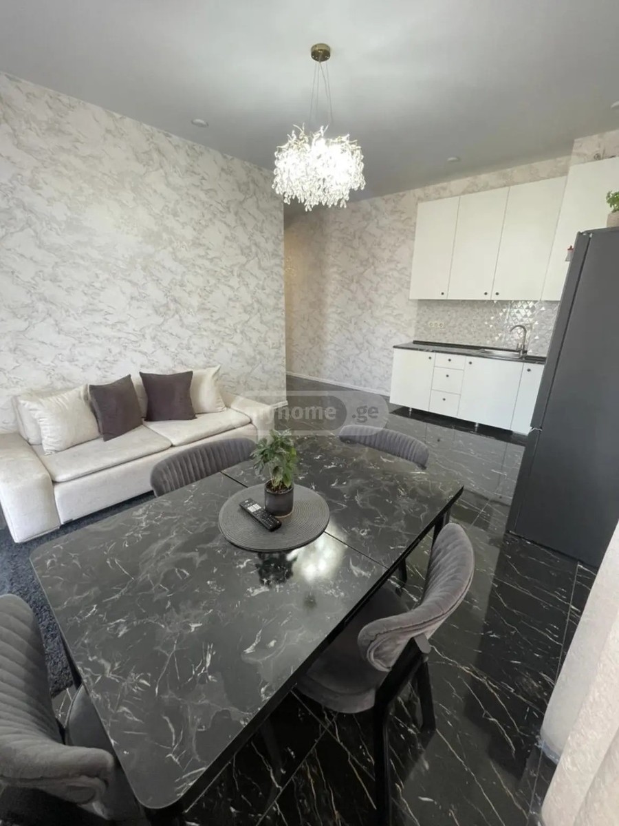 დემეტრე თავდადებულის ქუჩა 38ბ - 3 rooms