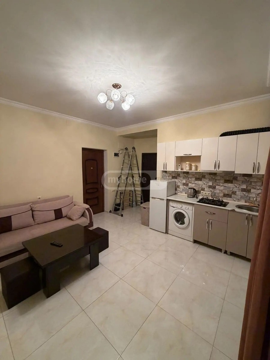 დემეტრე თავდადებულის ქ. 90 - 3 rooms