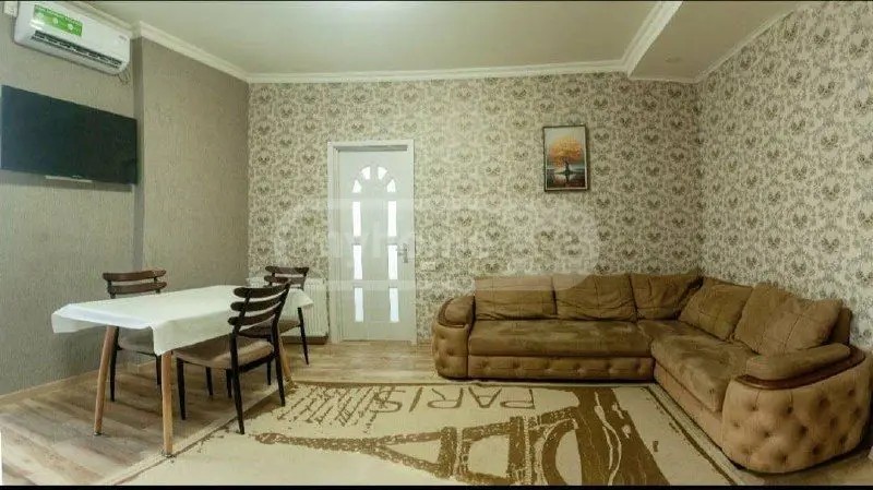 ლორთქიფანიძე გრ. ქ. 6 - 3 rooms