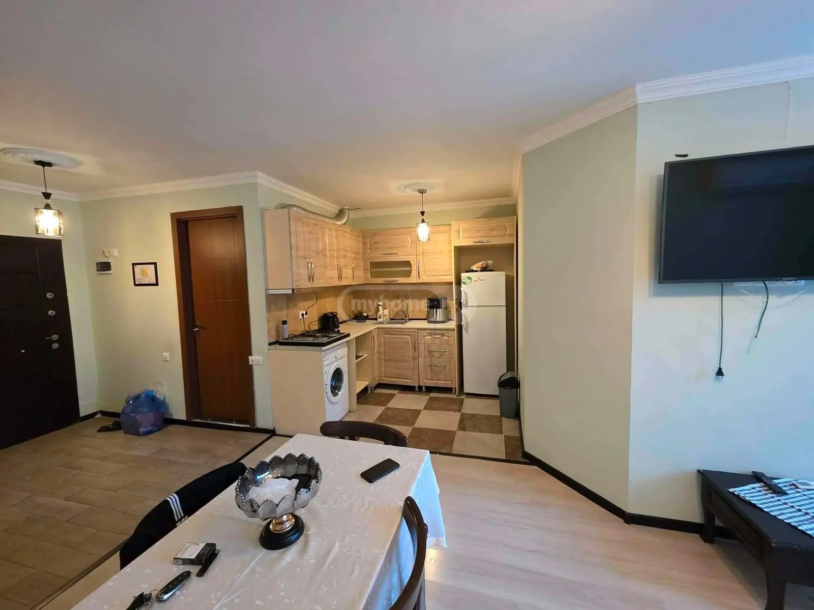 ფიროსმანი ნ. ქ. 18 - 2 rooms