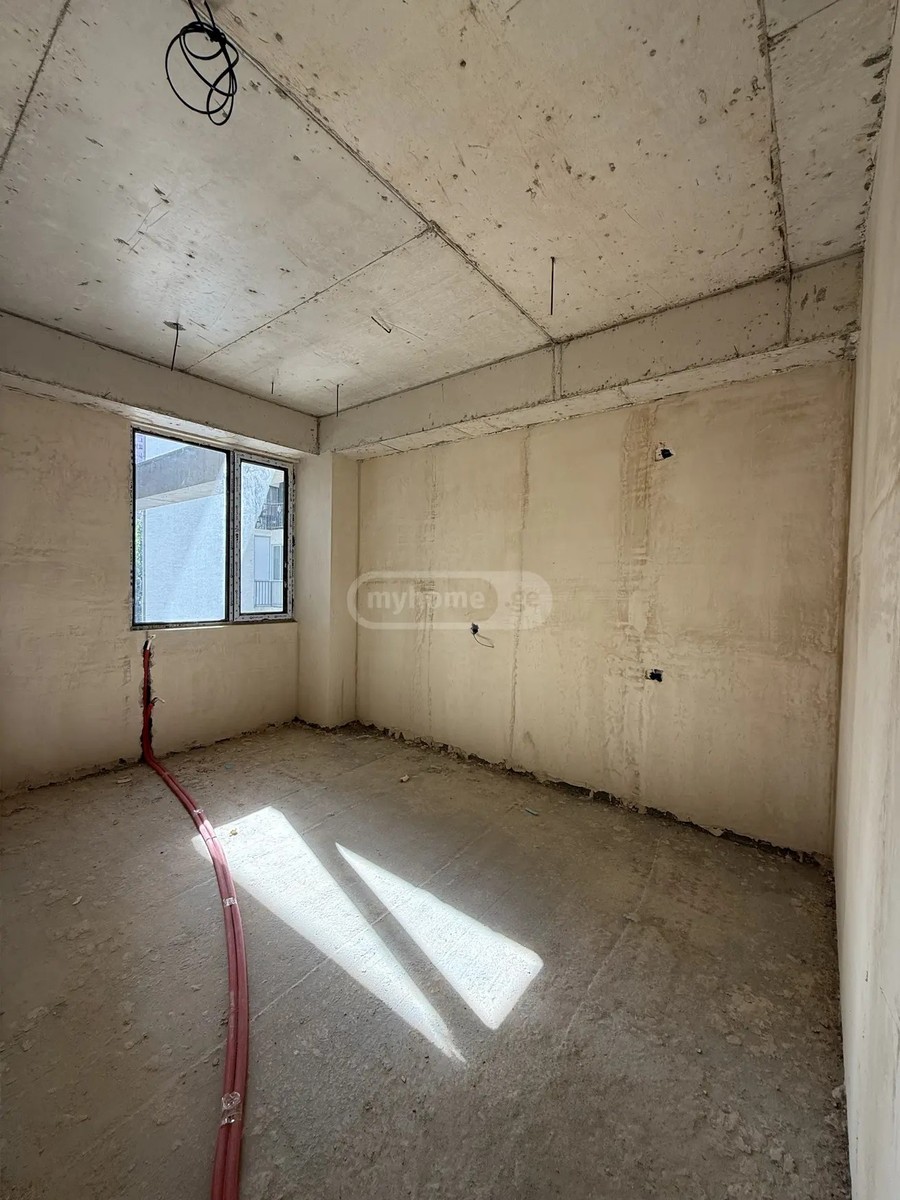 პეტეფი შ. ქ.  - 4 rooms