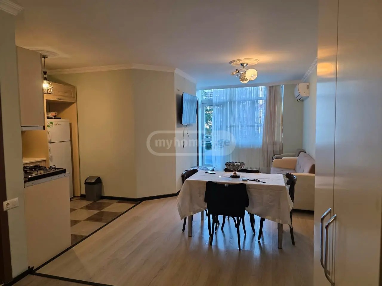 ფიროსმანის ქ. 16 - 2 rooms