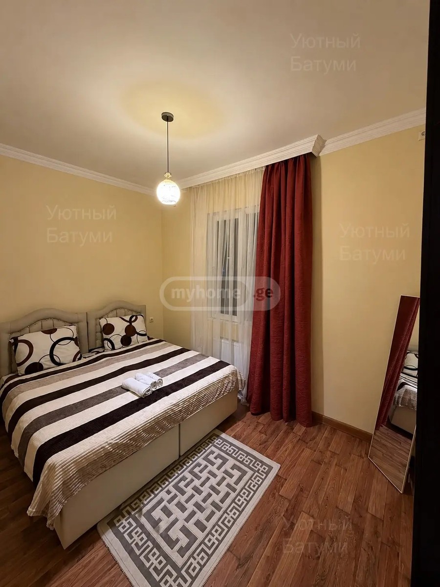 დემეტრე თავდადებულის ქ. 90 - 3 rooms