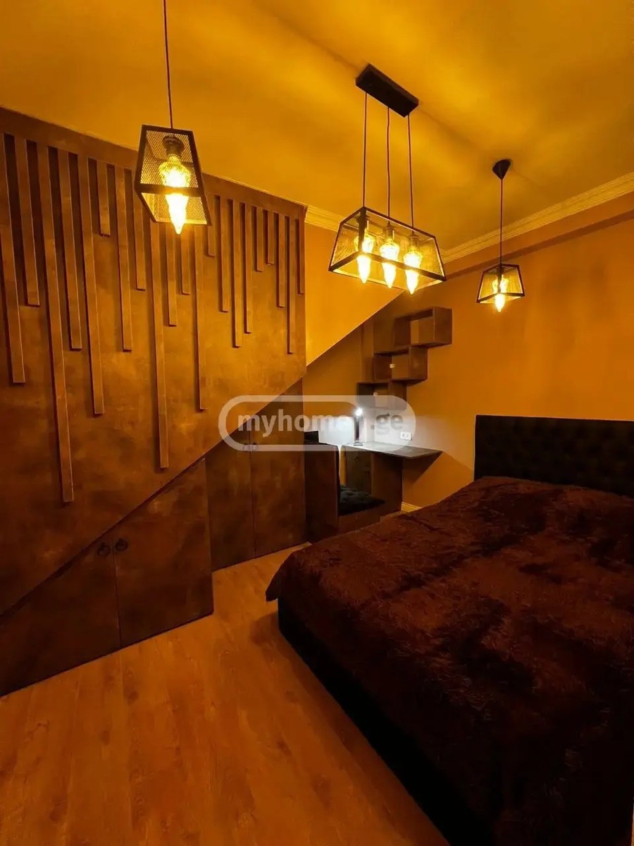 ლორია პ. ქ.  - 4 rooms