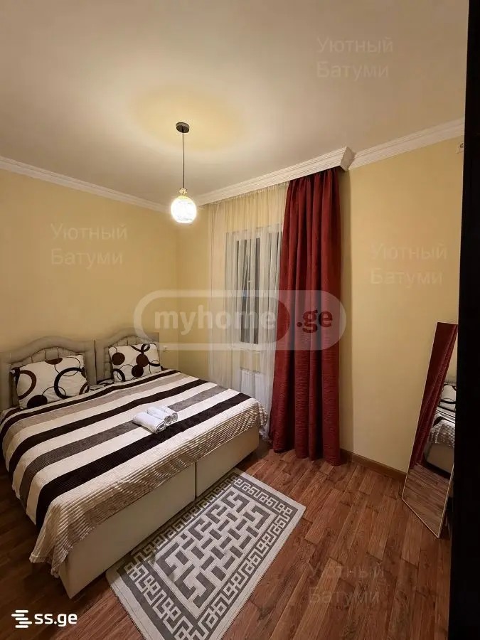 დემეტრე თავდადებულის ქ. 90 - 3 rooms