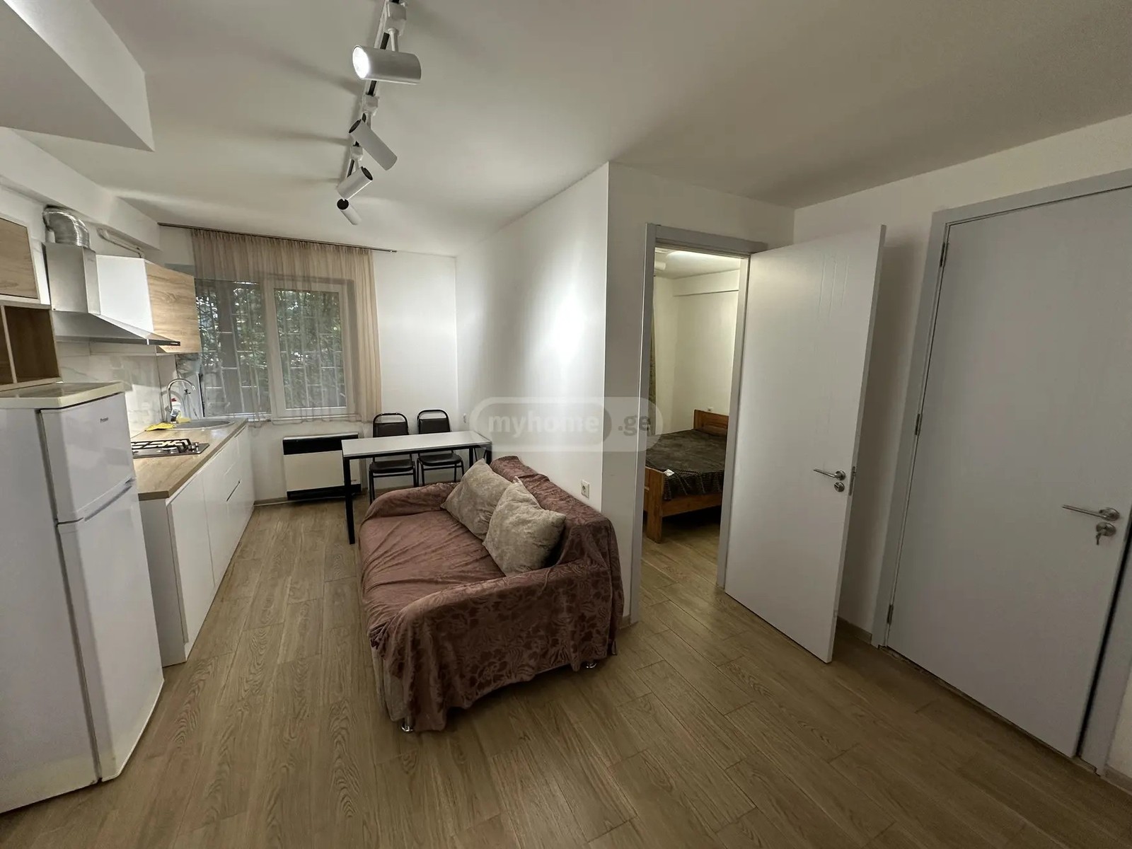 მიქელაძე ე. ქ.  - 2 rooms