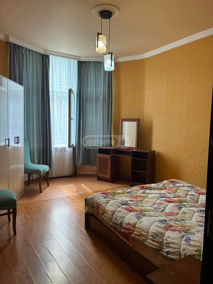 ინასარიძის ქ. 15 - 4 rooms