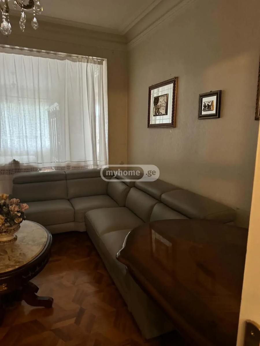 ასათიანი ლ. ქ.  - 4 rooms