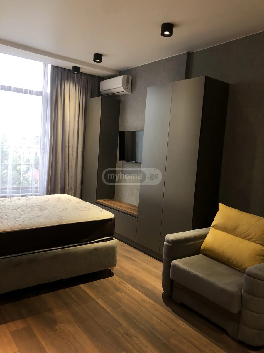 ზუბალაშვილი ს. ქ. 37 - 1 rooms