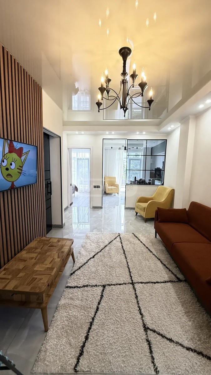 ანგისის ქ. 29ა - 3 rooms