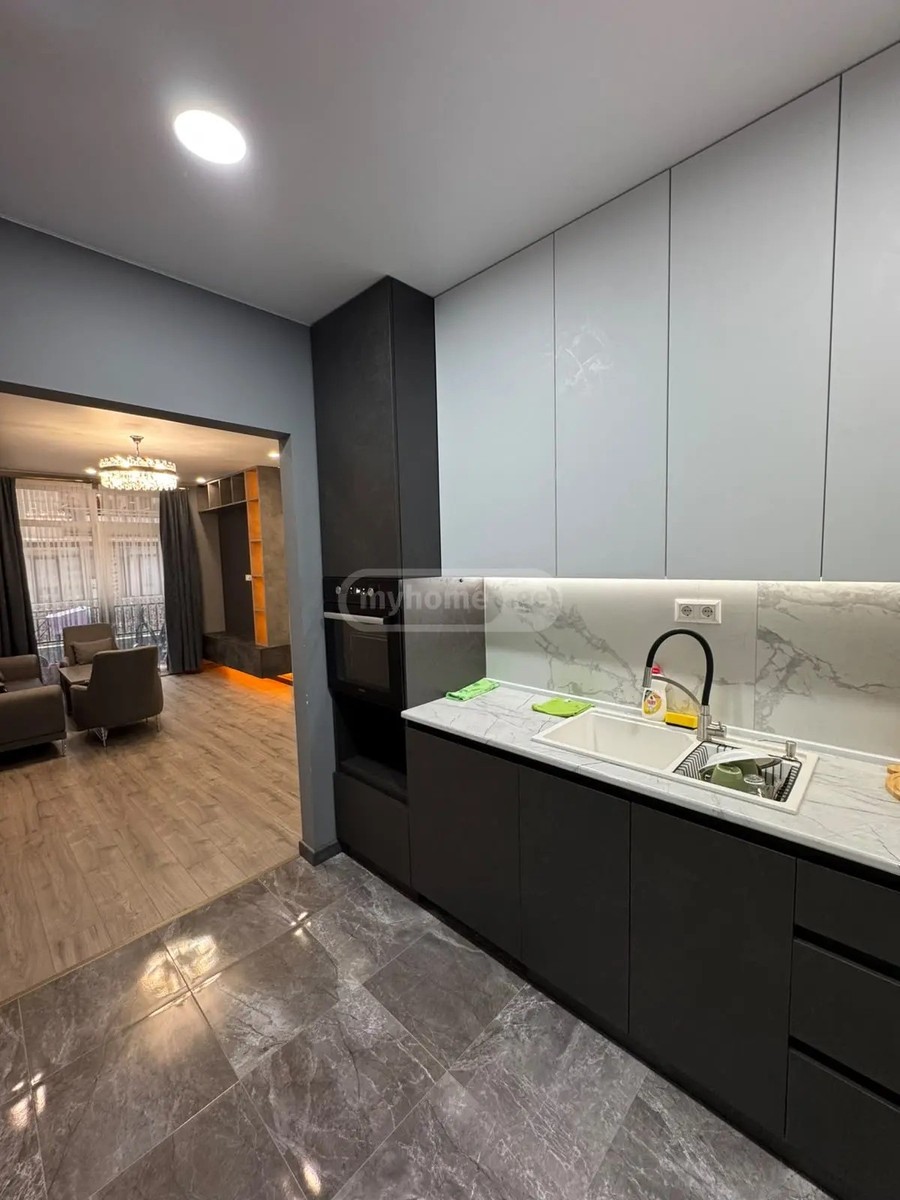 ტაძრის ქ. 22 - 3 rooms