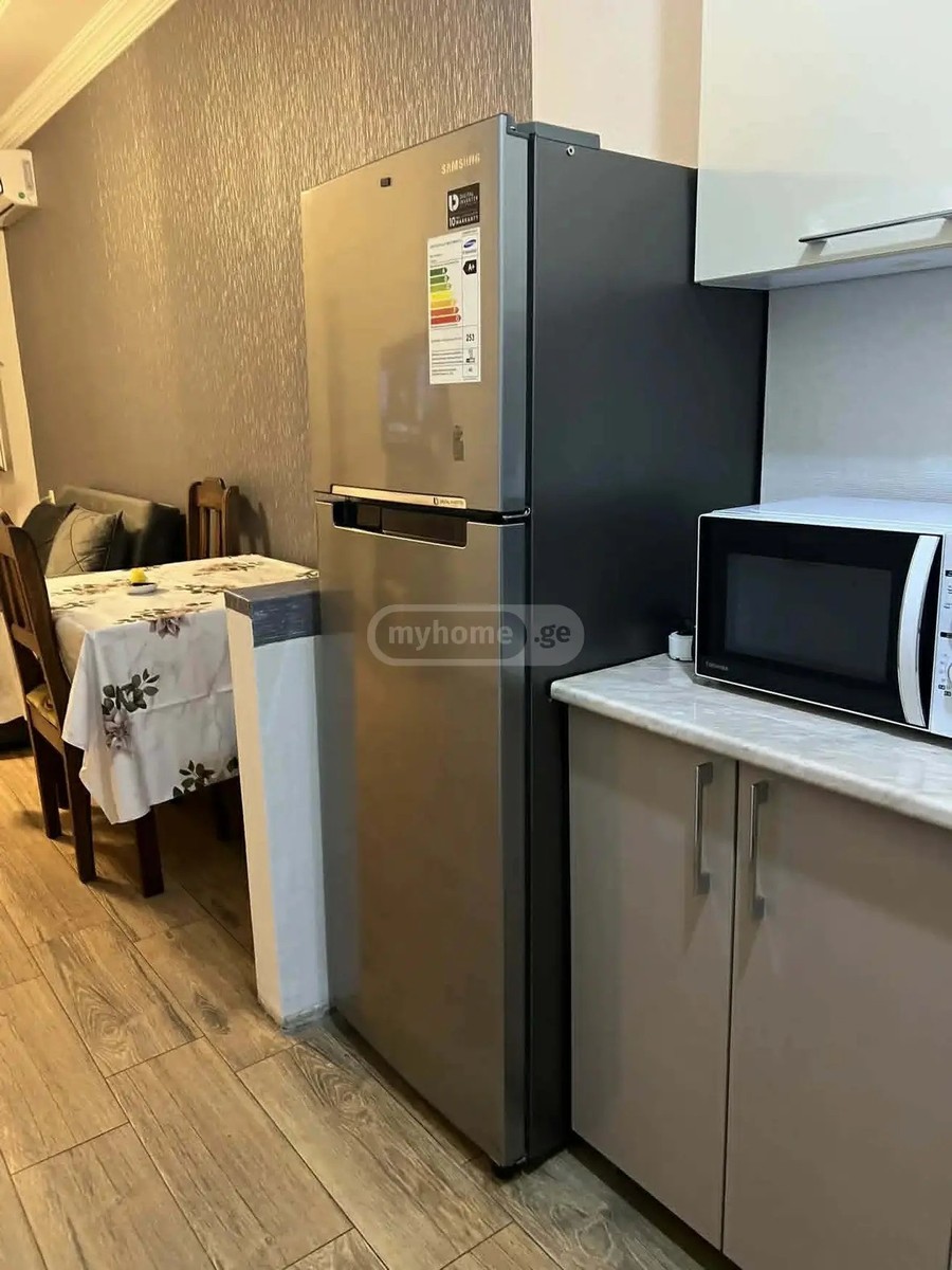 პუშკინი ა. ქ. 162 - 3 rooms