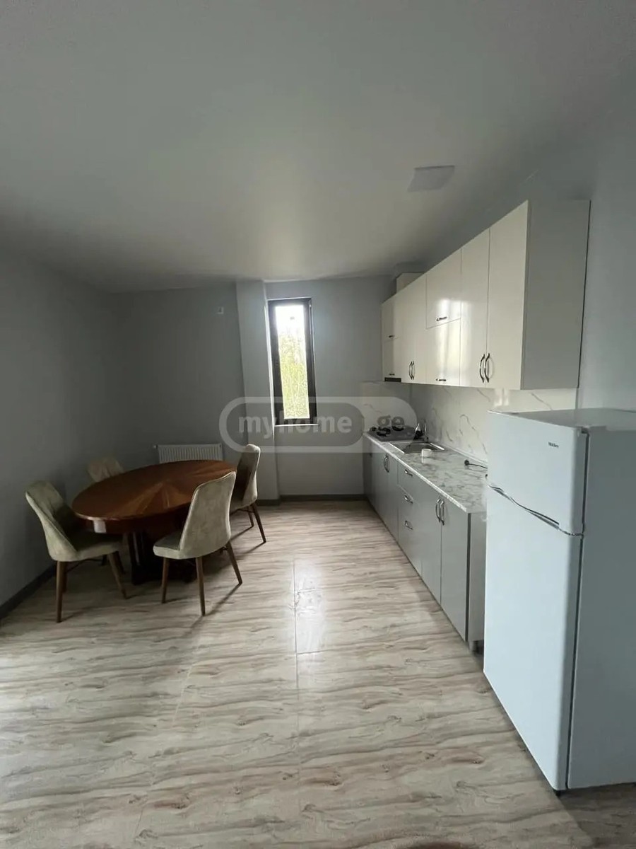 შარაშიძე მ. II ჩიხ. 93 - 3 rooms