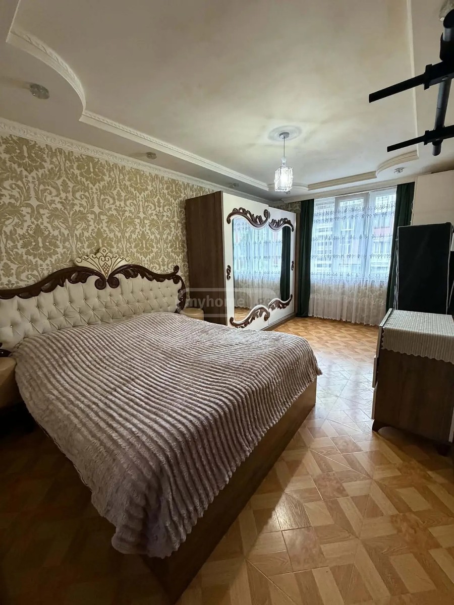 ქათამაძის ქუჩა 42 - 3 rooms