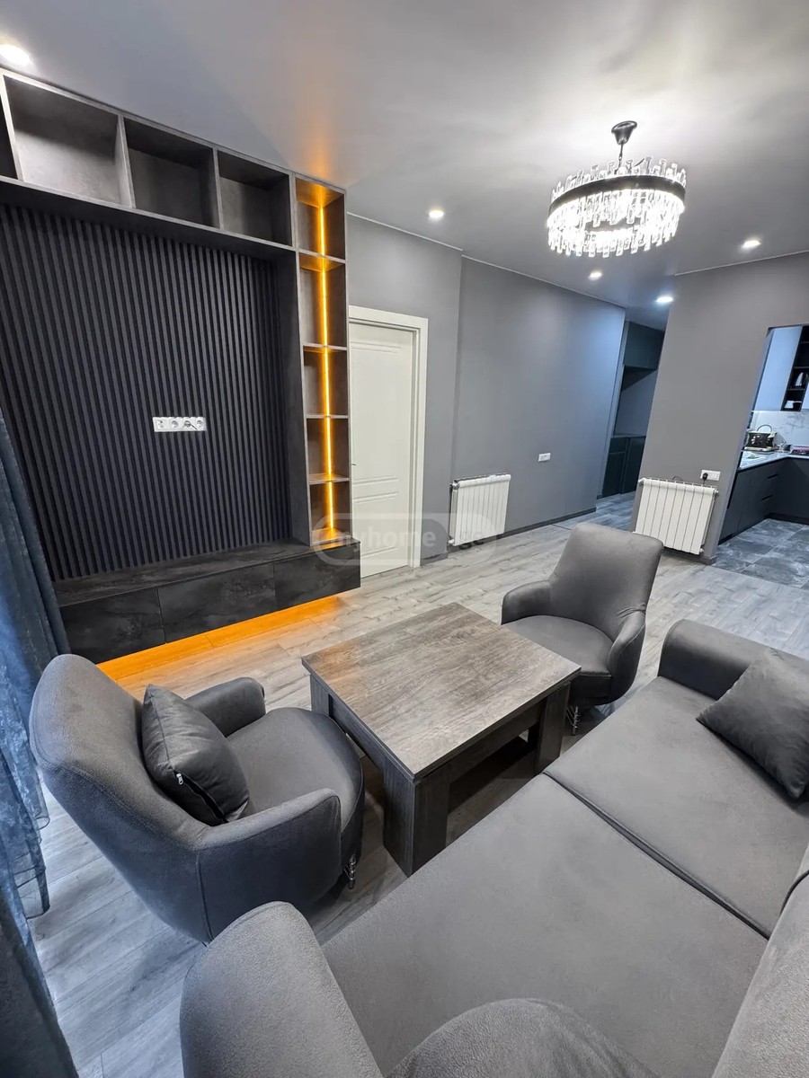 ტაძრის ქ. 22 - 3 rooms