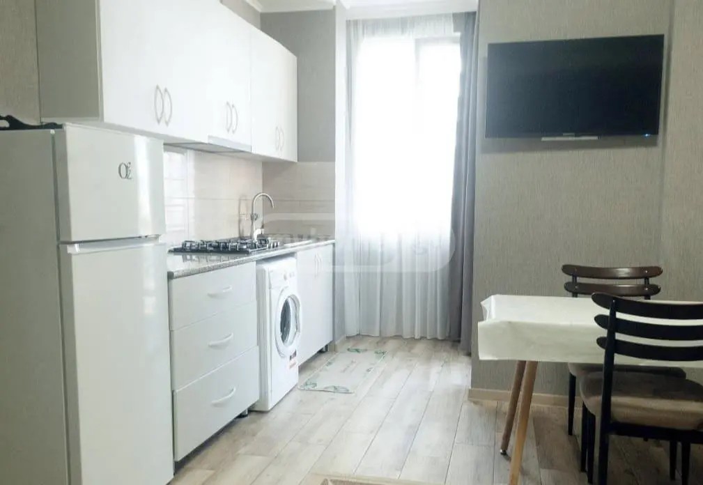 ლორთქიფანიძე გრ. ქ. 6 - 3 rooms