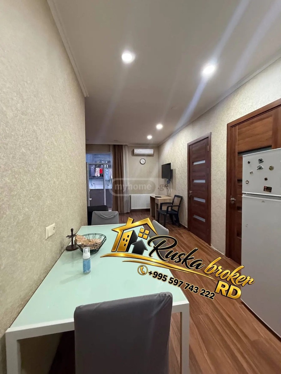 აღმაშენებლის ქ. 3 - 3 rooms