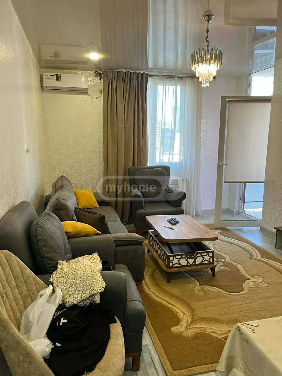 აღმაშენებლის ქ. 1 - 3 rooms
