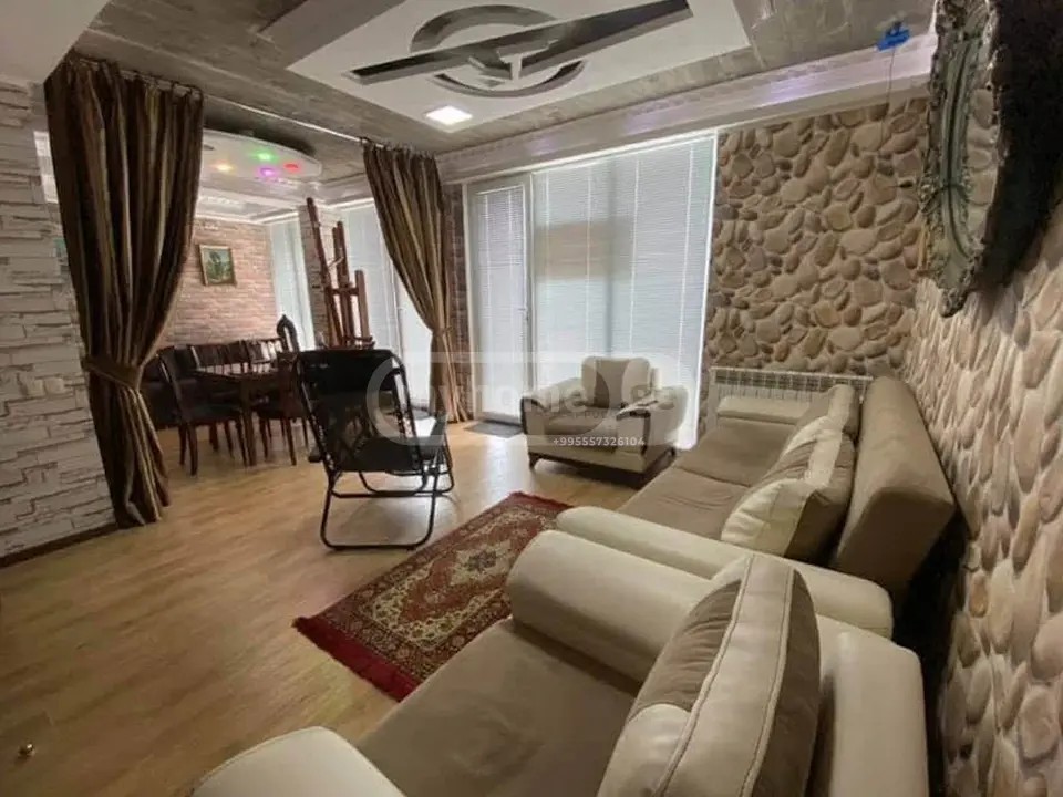 კ. გამსახურდიას ქუჩა 36 - 3 rooms