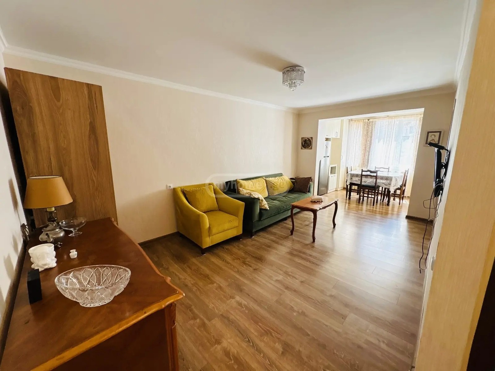 ლარსის ქ. 3 - 2 rooms