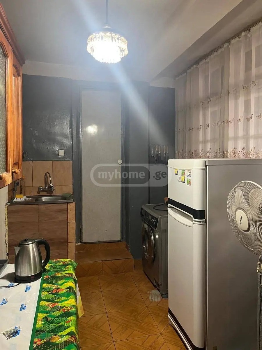 გორგილაძე ზ. ქუჩა 66 - 3 rooms