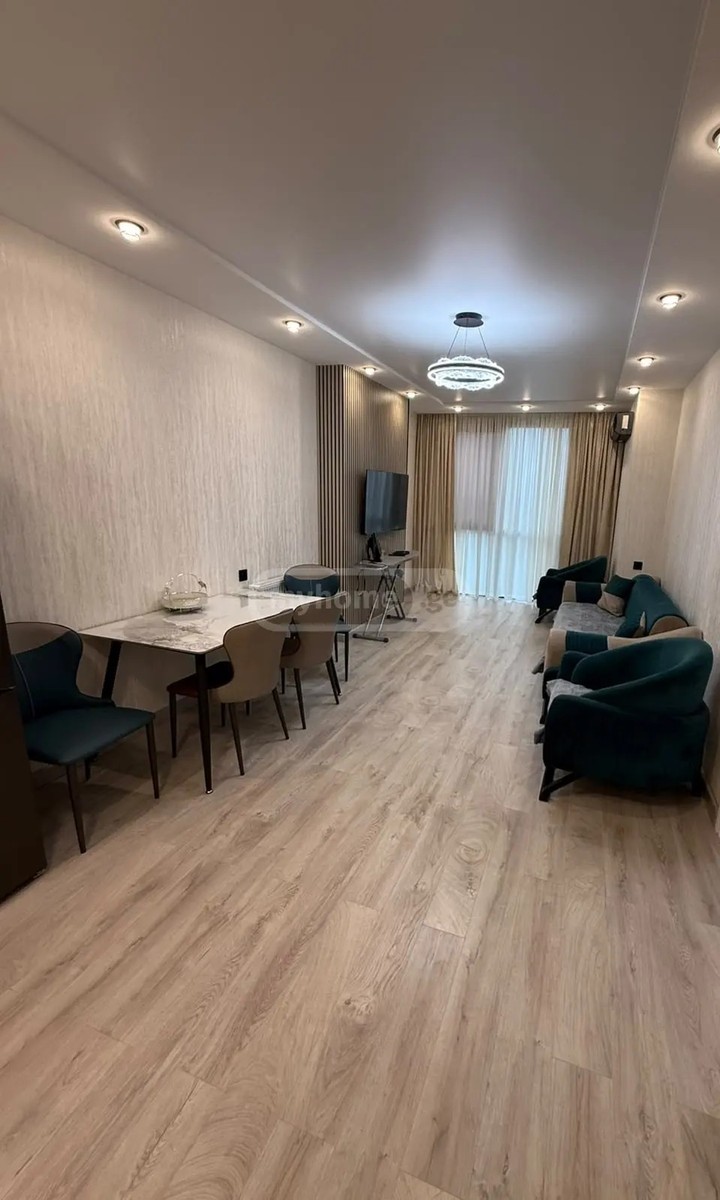 ლორთქიფანიძე გრ. ქ. 24 - 3 rooms