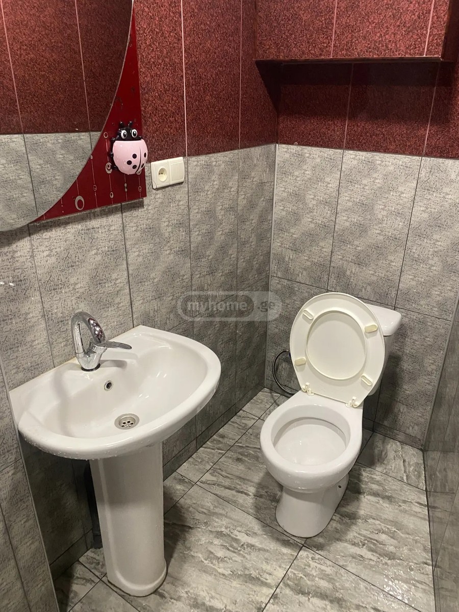 ჯავახიშვილი ი. ქუჩა 1 - 1 rooms