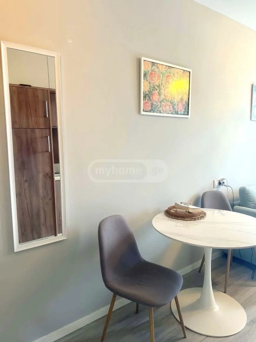 ანგისის 3 ჩიხი 10 - 2 rooms