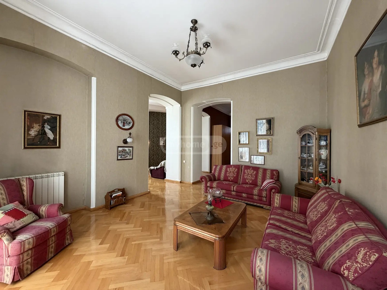 აღმაშენებლის გამზ. 78 - 4 rooms