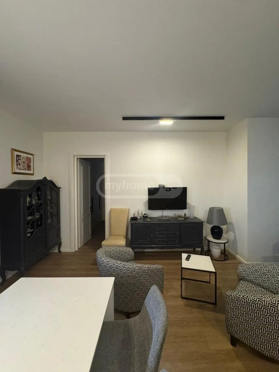 ყიფშიძე ნ. ქ.  - 2 rooms