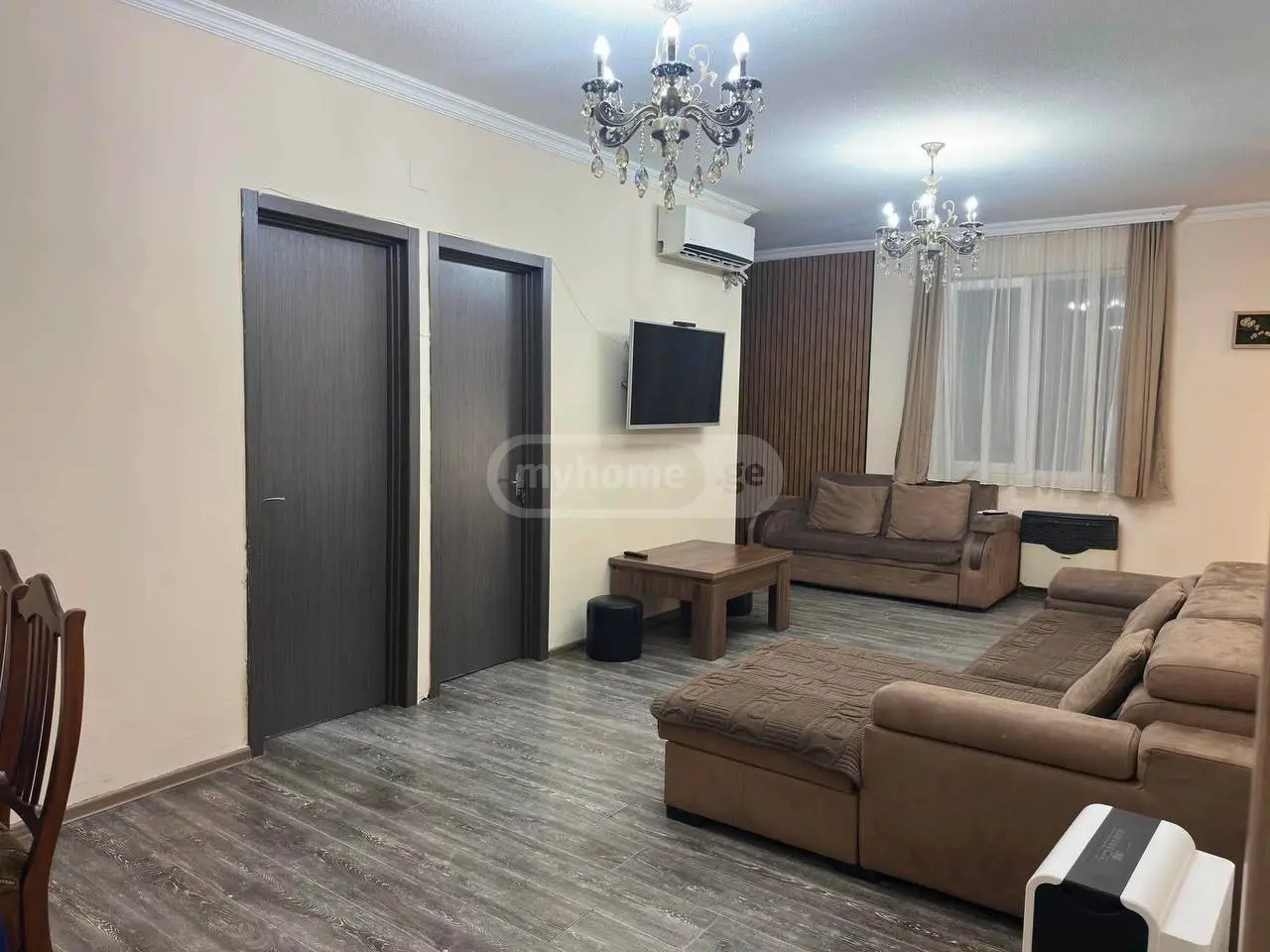 ლეონიძის ქ. 4ე - 3 rooms