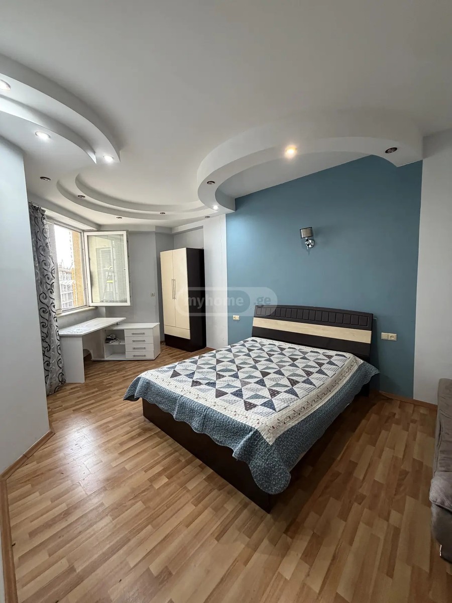 რუსთაველის ქ. 61 - 3 rooms