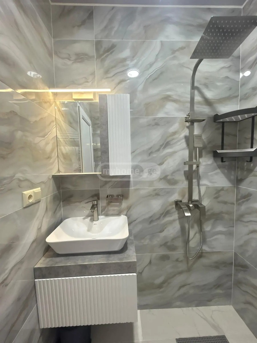 ელიავა გრ. ქ. 32 - 2 rooms