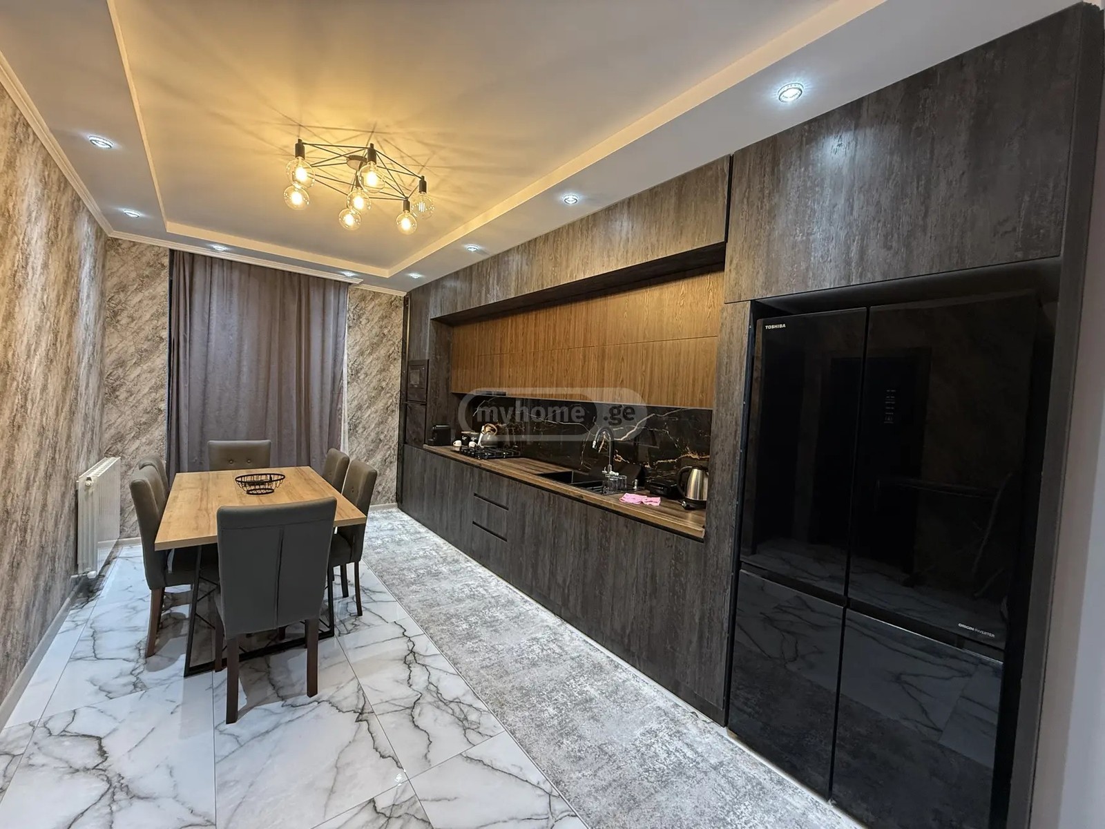 აღმაშენებლის გამზ. 132 - 3 rooms