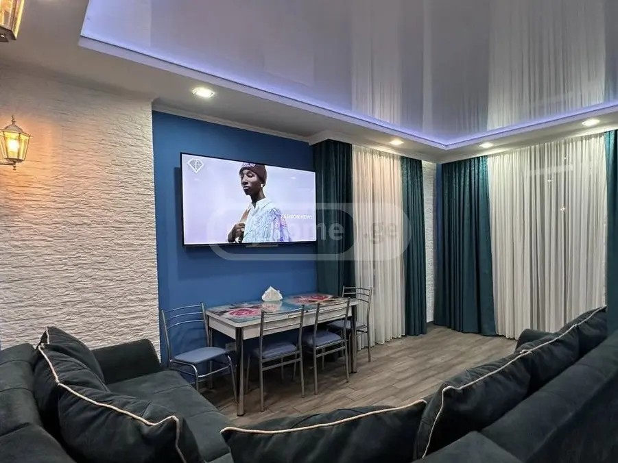 ფიროსმანის ქ. 18 - 3 rooms