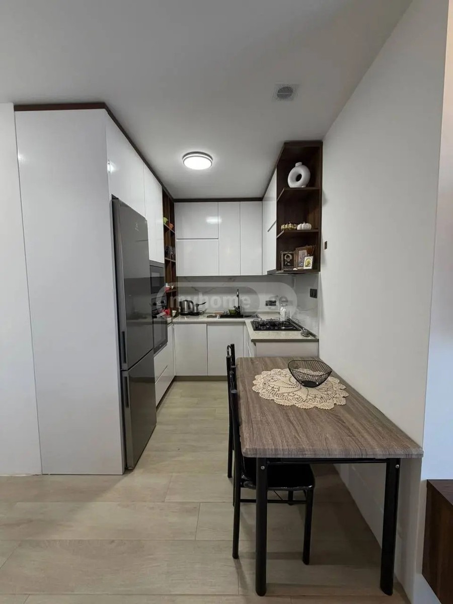 ლორთქიფანიძე გრ. ქ.  - 3 rooms