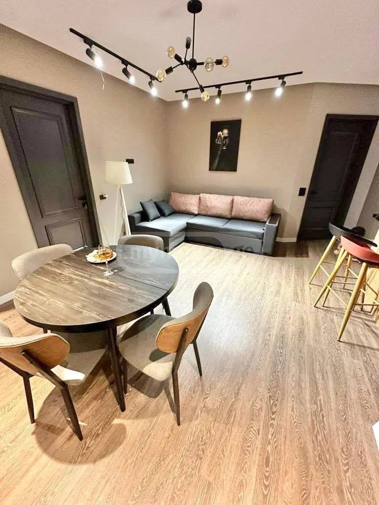 ლეხ და მარია კაჩინსკების ქუჩა  - 3 rooms
