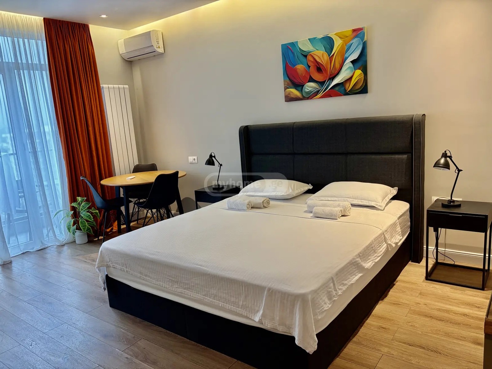 კაჩინსკი ლ. და მ. ქ. 5 - 1 rooms