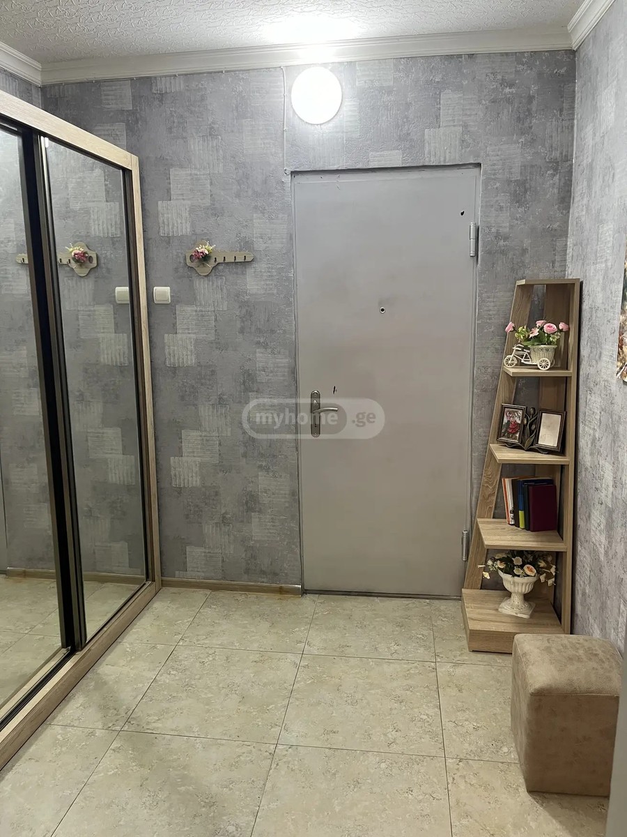 ჭავჭავაძე ზ. ქ. 18 - 3 rooms