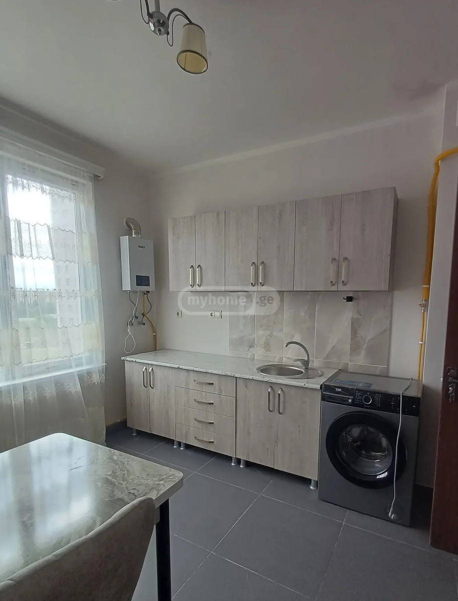 შერვაშიძის ქ.  - 3 rooms